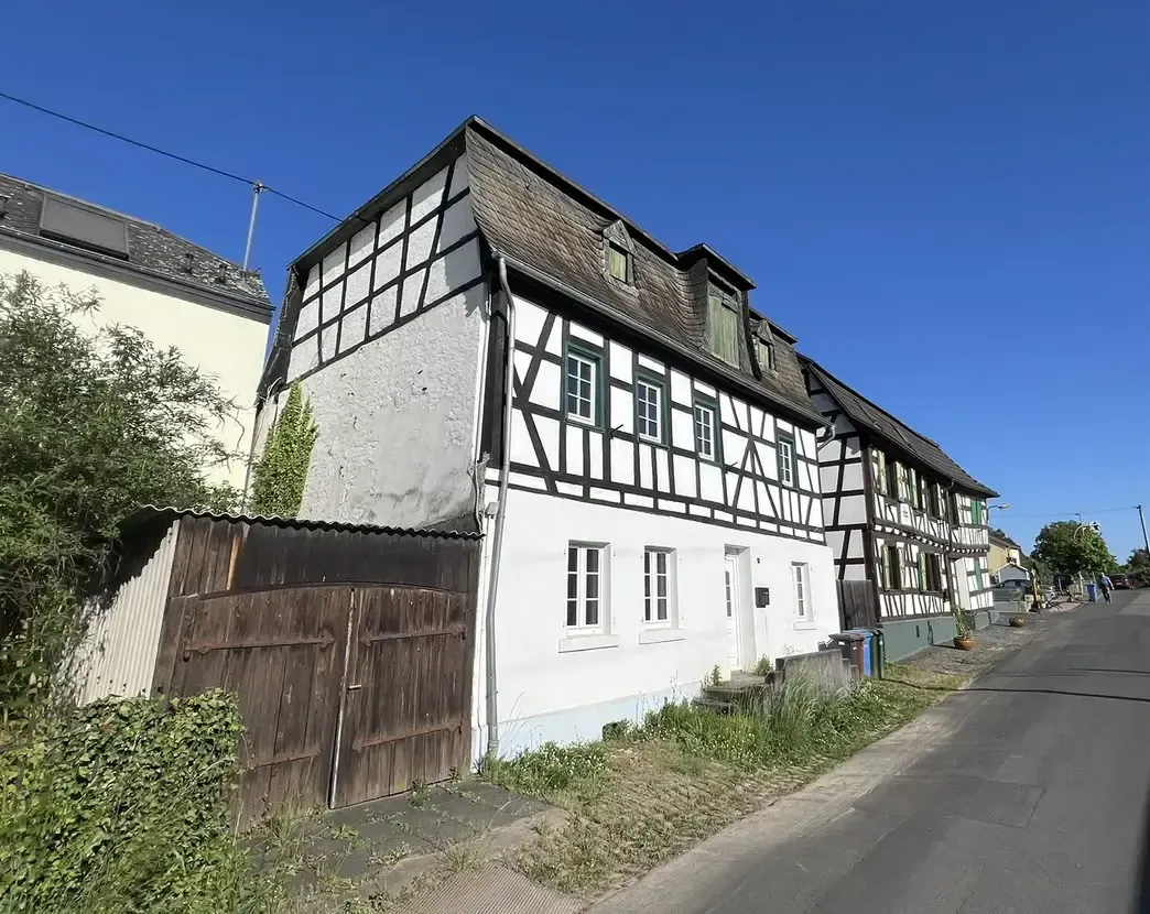 Familienglück in Bad Hönningen – Denkmalschutz mit Garten und Rheinblick – Bild 14 von 17