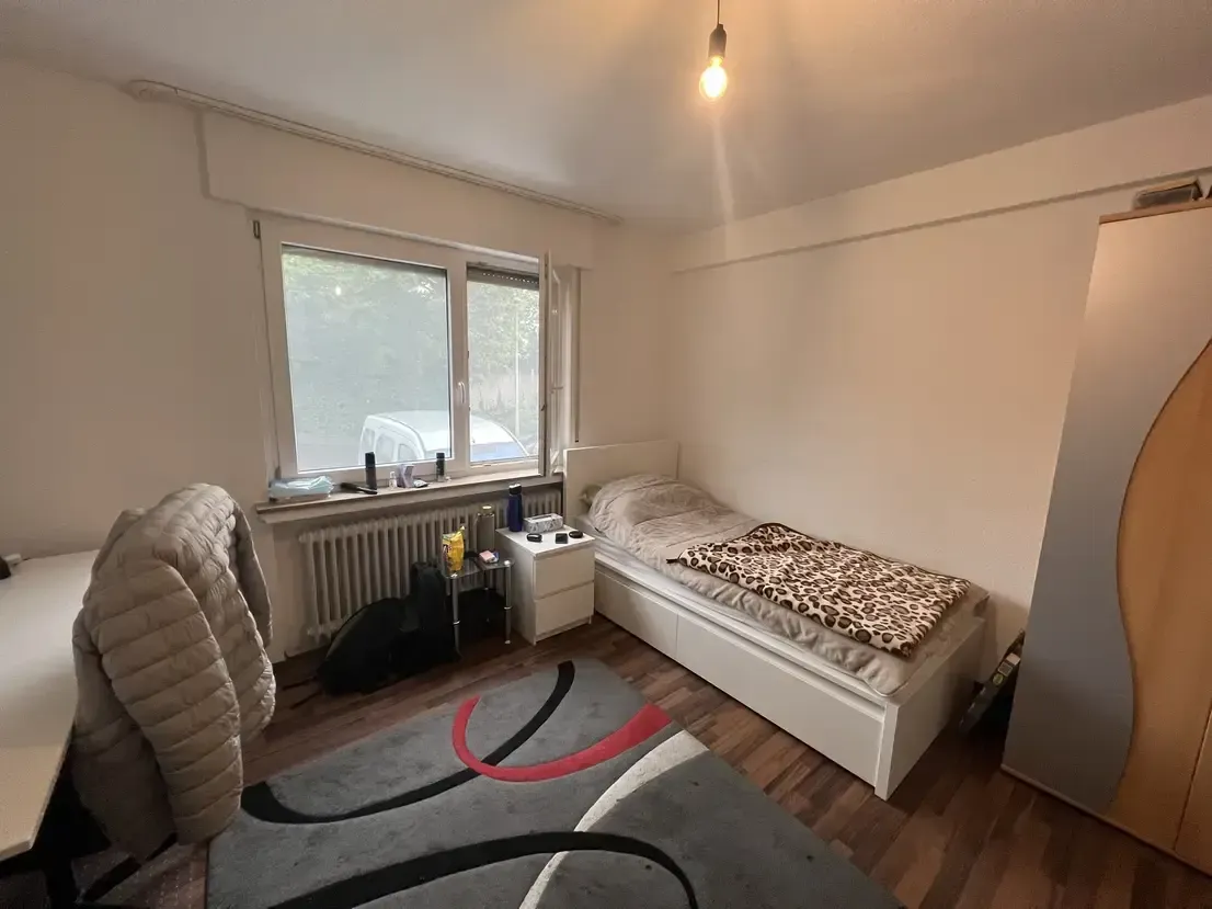 Modernisierte Eigentumswohnung in Bonner Toplage – Hochparterre mit Balkon und Garten – Bild 7 von 23