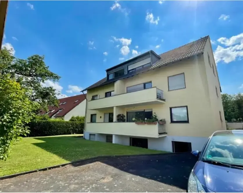 Modernisierte Eigentumswohnung in Bonner Toplage – Hochparterre mit Balkon und Garten – Bild 10 von 23