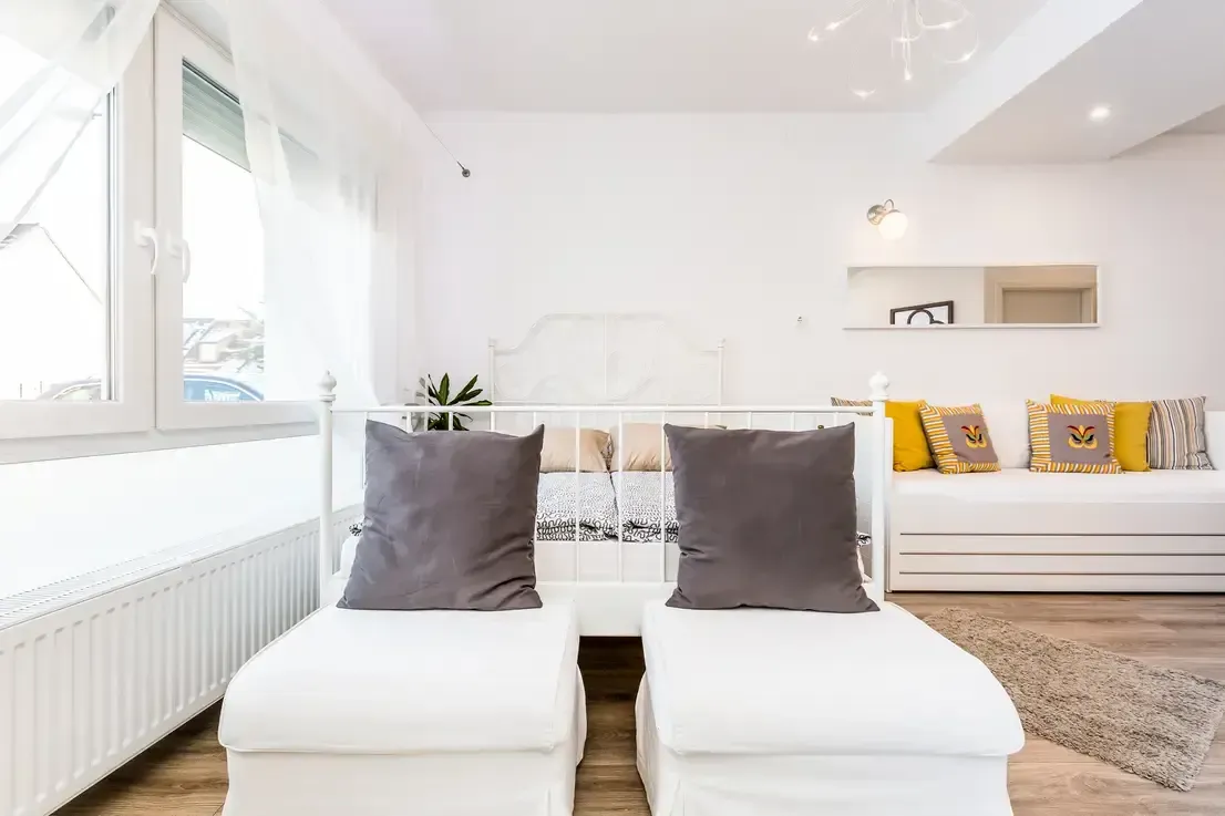 Kölner Familienhaus mit Appartments – lukrative AIRBNB-Lizenz in Toplage – Bild 9 von 27