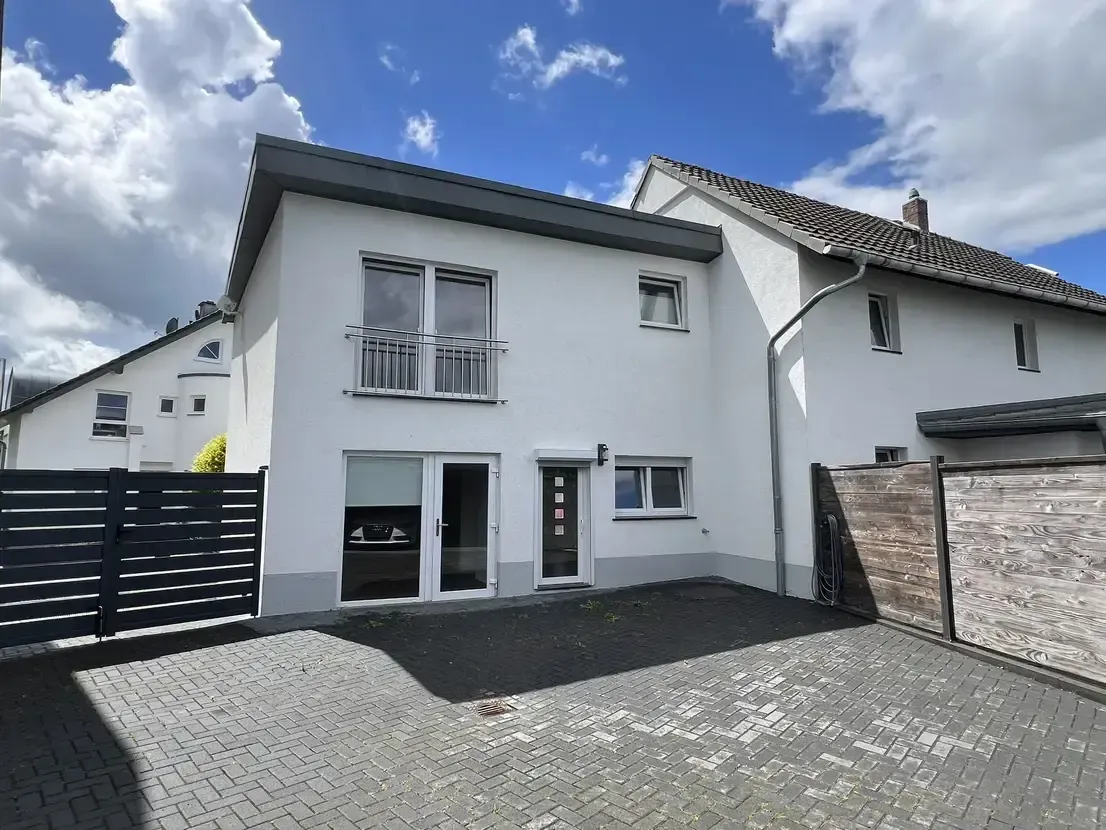 Familientraum mit Maisonette-Einliegerwohnung – Ihr Zuhause in Meckenheim