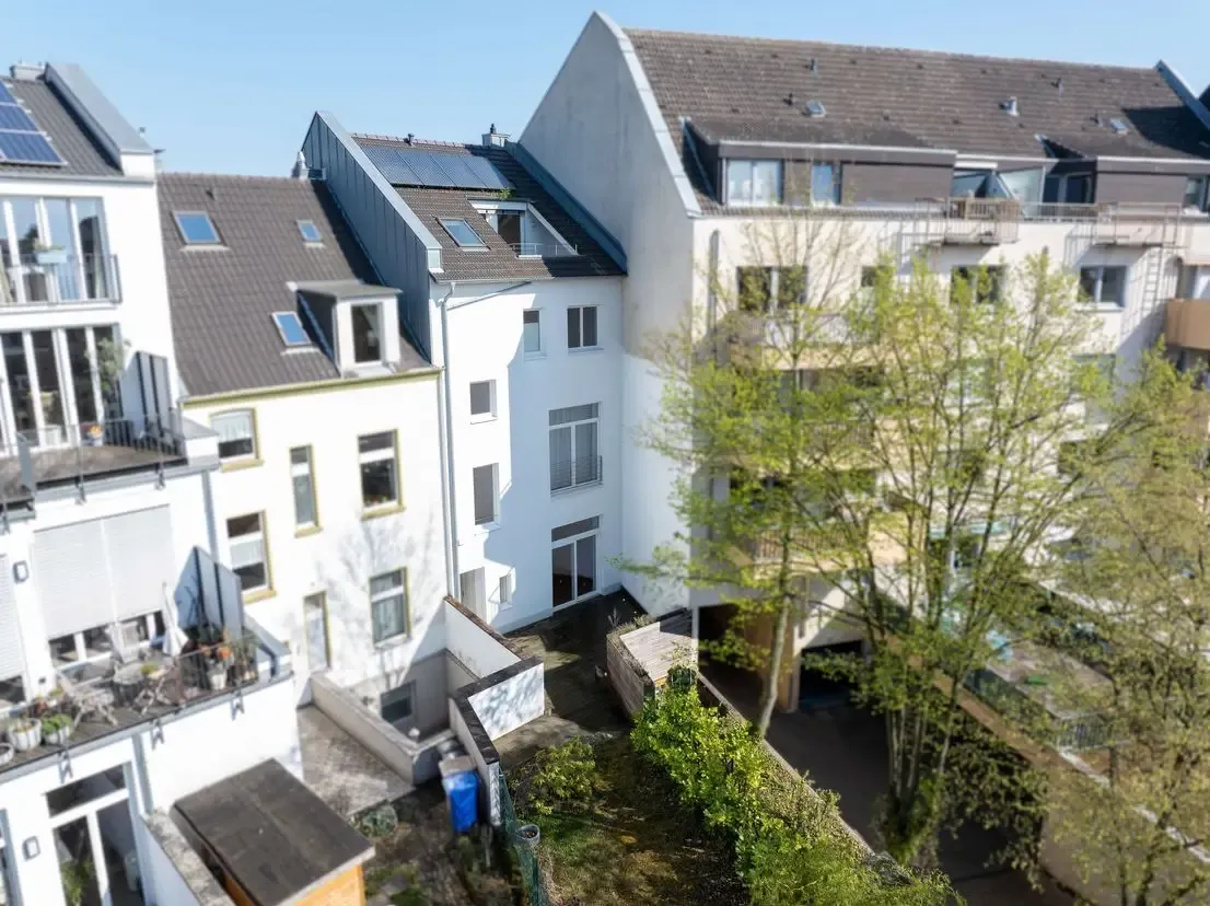 Stadtvilla im Herzen von Bonn-Beuel – Gründerzeitcharme trifft modernen Luxus – Bild 8 von 25