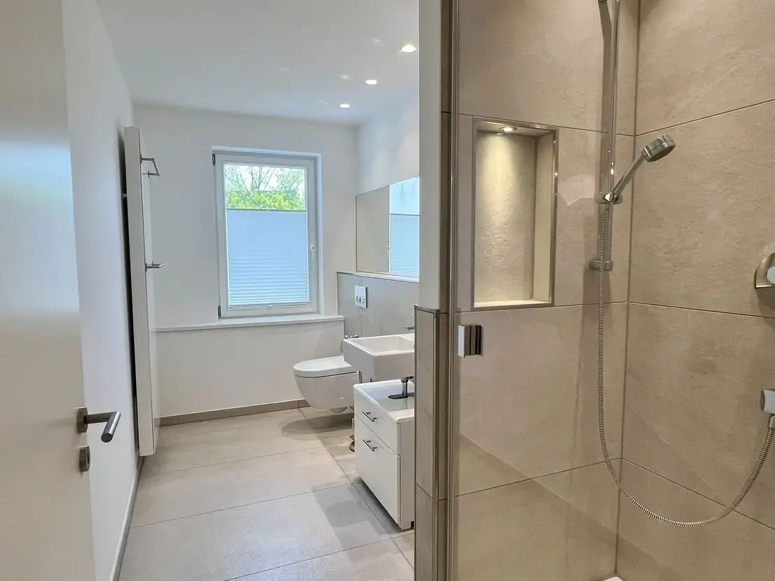 Stadtvilla im Herzen von Bonn-Beuel – Gründerzeitcharme trifft modernen Luxus – Bild 10 von 25