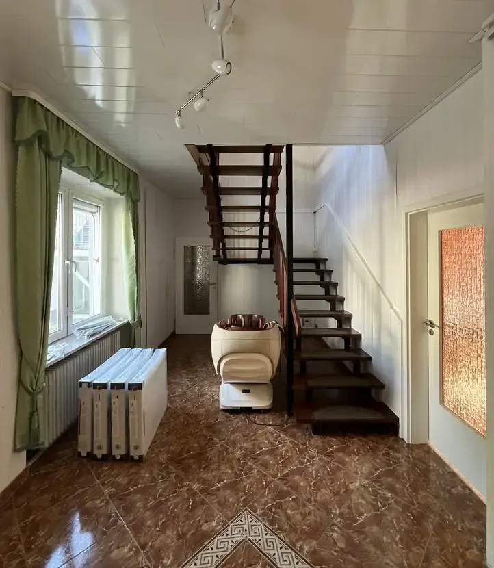 2-Familienhaus mit Wintergarten – Selbstnutzung oder Kapitalanlage – Bild 14 von 24