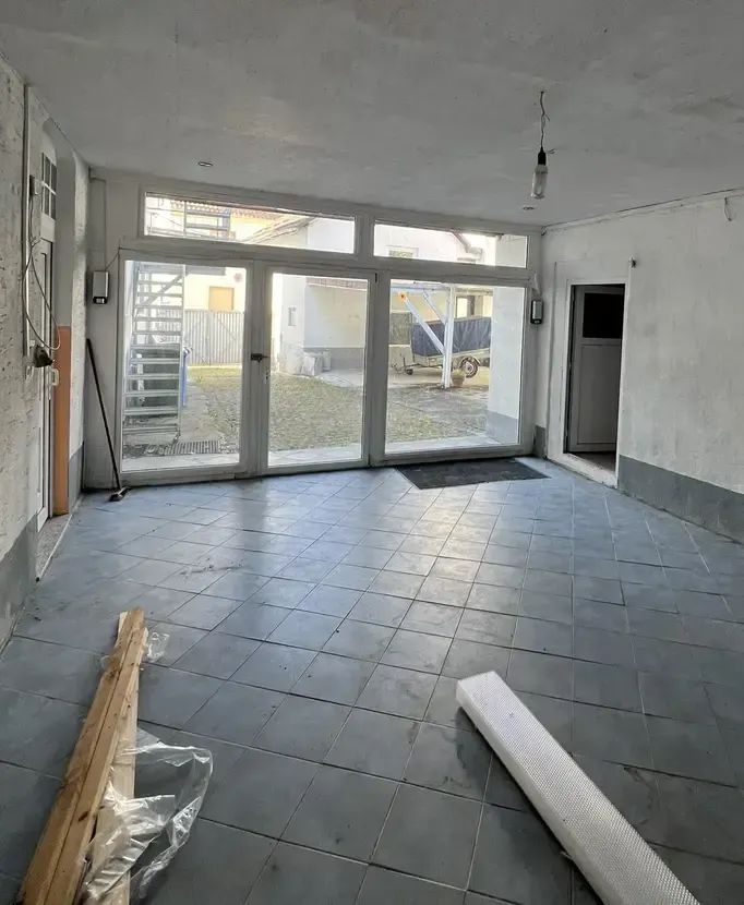 2-Familienhaus mit Wintergarten – Selbstnutzung oder Kapitalanlage – Bild 17 von 24