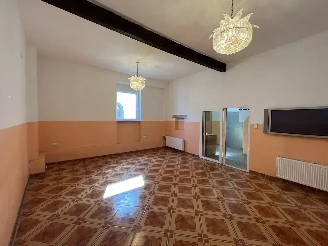 2-Familienhaus mit Wintergarten – Selbstnutzung oder Kapitalanlage – Bild 19 von 24