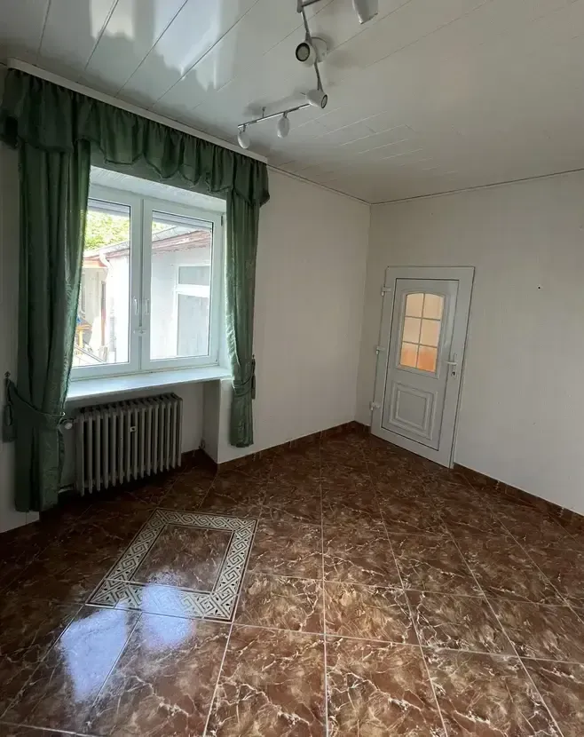 2-Familienhaus mit Wintergarten – Selbstnutzung oder Kapitalanlage – Bild 20 von 24