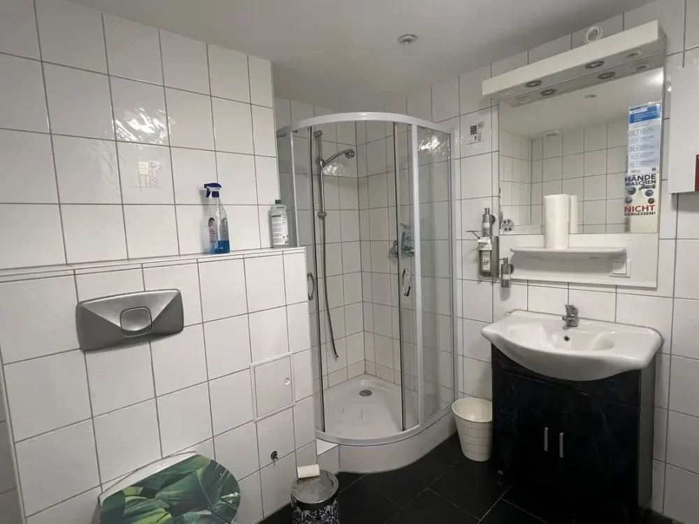 081dbdb2-f7f9-4502-b818-4c90b87d90ad-1993349142