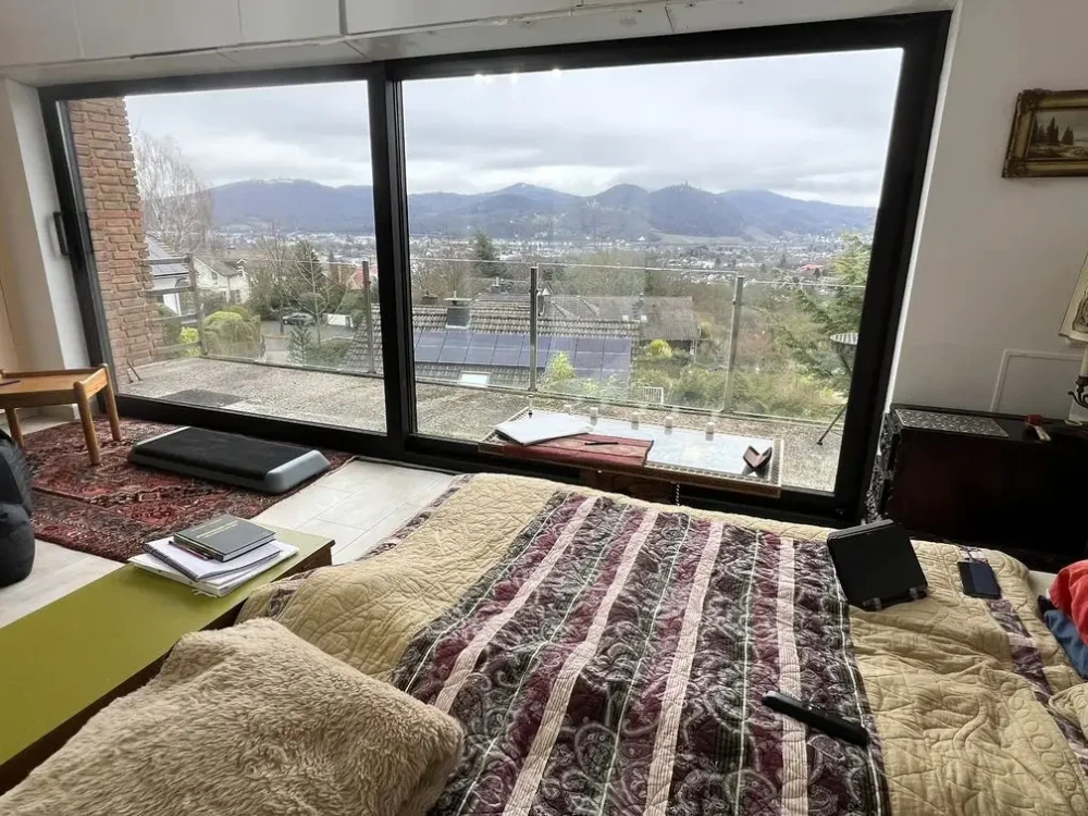 6d9eb721-3121-43c1-bb23-0fbdd208c681-2008206992