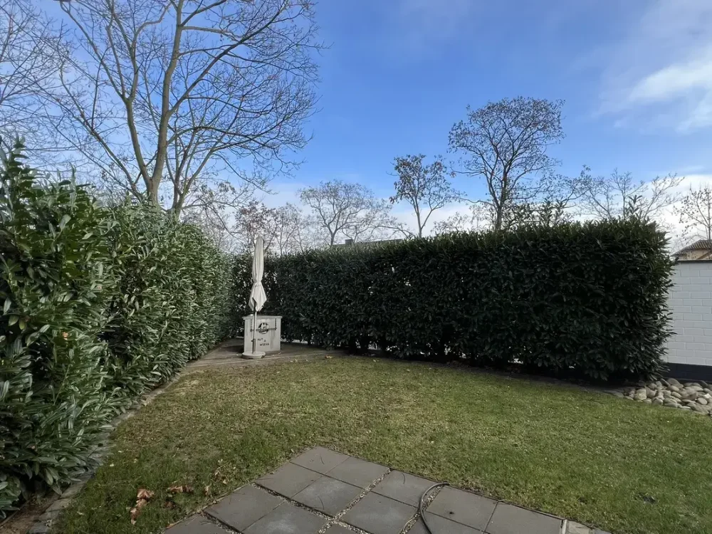 7be43b9d-1f16-45d7-b279-642a368716ce-1987603586