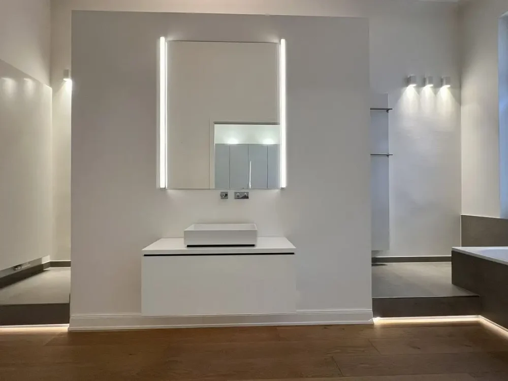 bd9322c2-0942-4299-a8de-bbcafed814ec-2010671579