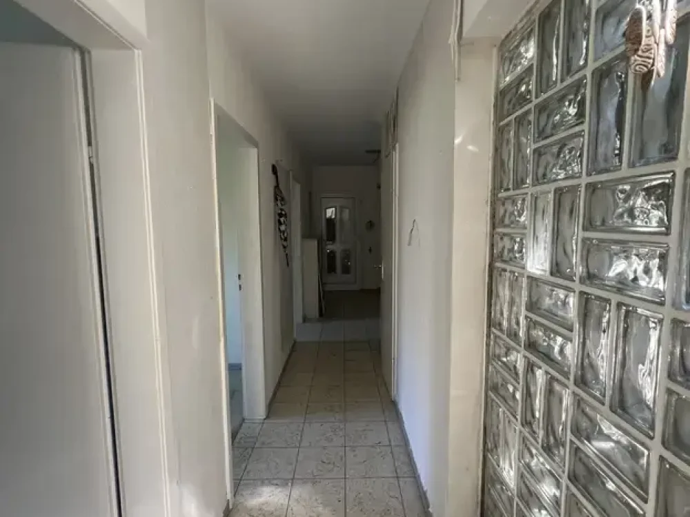 c04e05b5-94ab-4969-a40b-fbd9ca2da180-1936766455