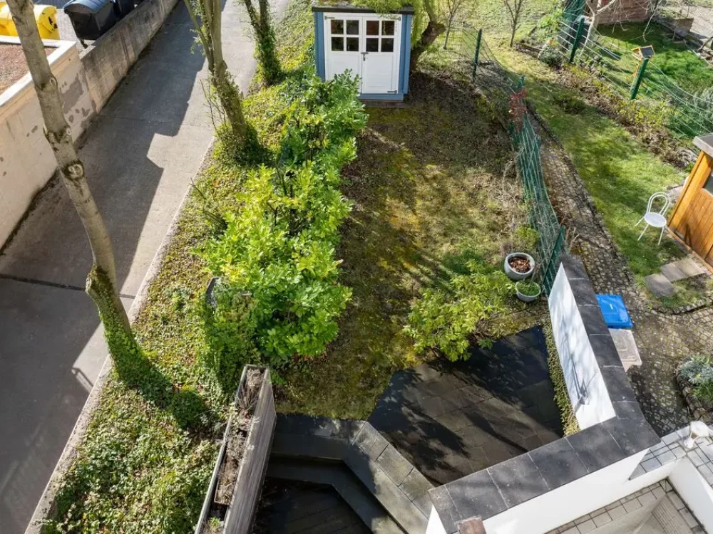 c644f3d8-7983-4e0b-bd65-892c2f497162-2010672441