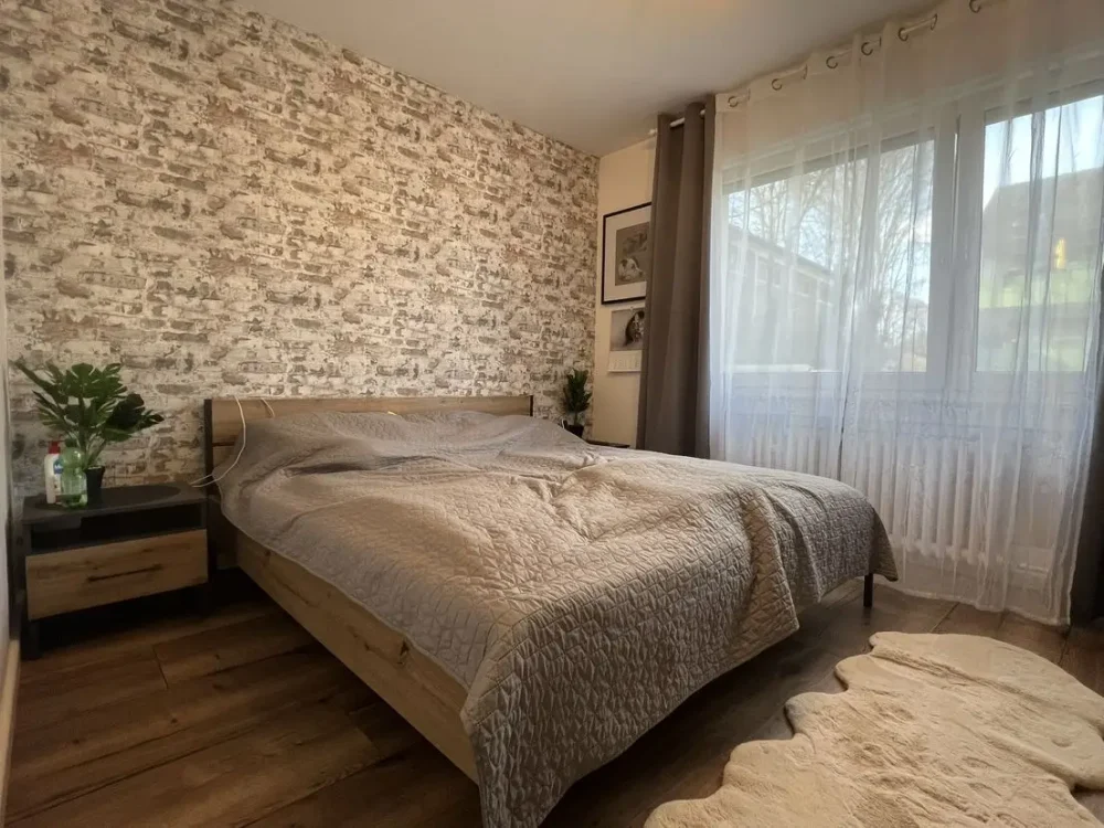 dc2df2c3-b3d4-406d-ac6d-04f3f9f4c86b-1997349150