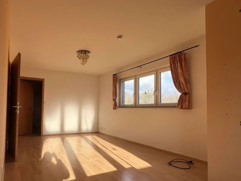 eda8b16b-41c9-4913-902a-87efa9360b61-1997361582