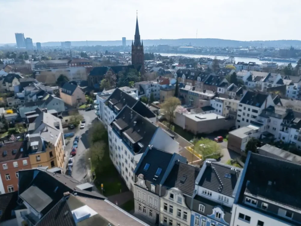 f7d467cd-d7b8-44a9-9a51-797ee97098cc-2010671218